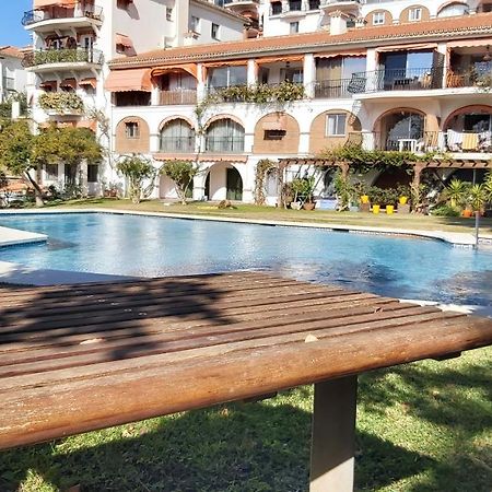 Апартаменти Del Parque Flats Interpares Swimmingpool Малага Екстер'єр фото